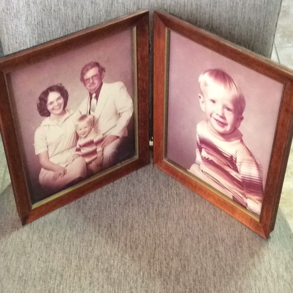FINAL SALE PRICE Nice Vintage Double Wooden Picture Frame - Picture 3 of 4